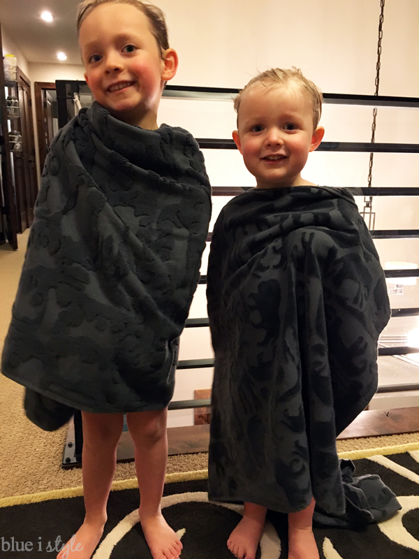 {diy with style} How to ChildProof Horizontal Railings Blue i Style