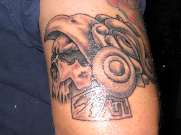 Tattoo Pictures Design Idea Meaning And History Of Aztec Tattoos Designs tattoo-pictures-design-idea-meaning-and-history-of-aztec-tattoos-designs