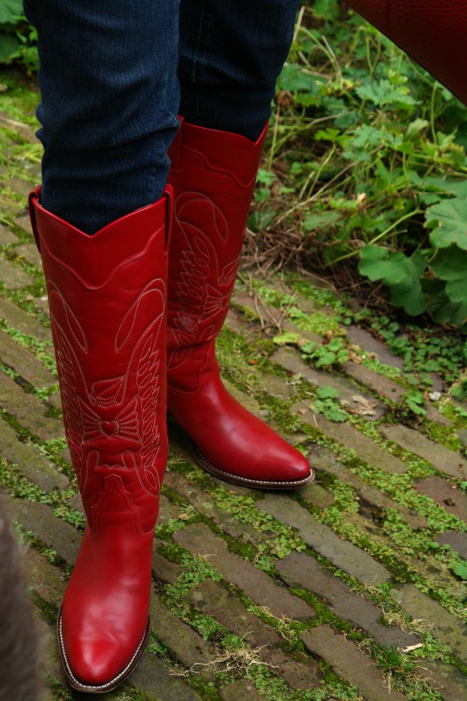 My red cowboy boots - No Fear of Fashion