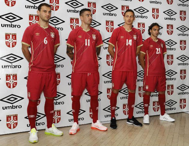 セルビア代表 2014-15年ユニフォーム-ホーム