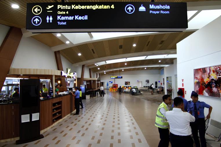 Ruang Tunggu Bandara Bandung