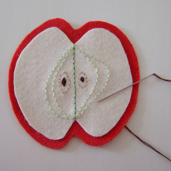 How to Make Plushies Out of Felt for Beginners