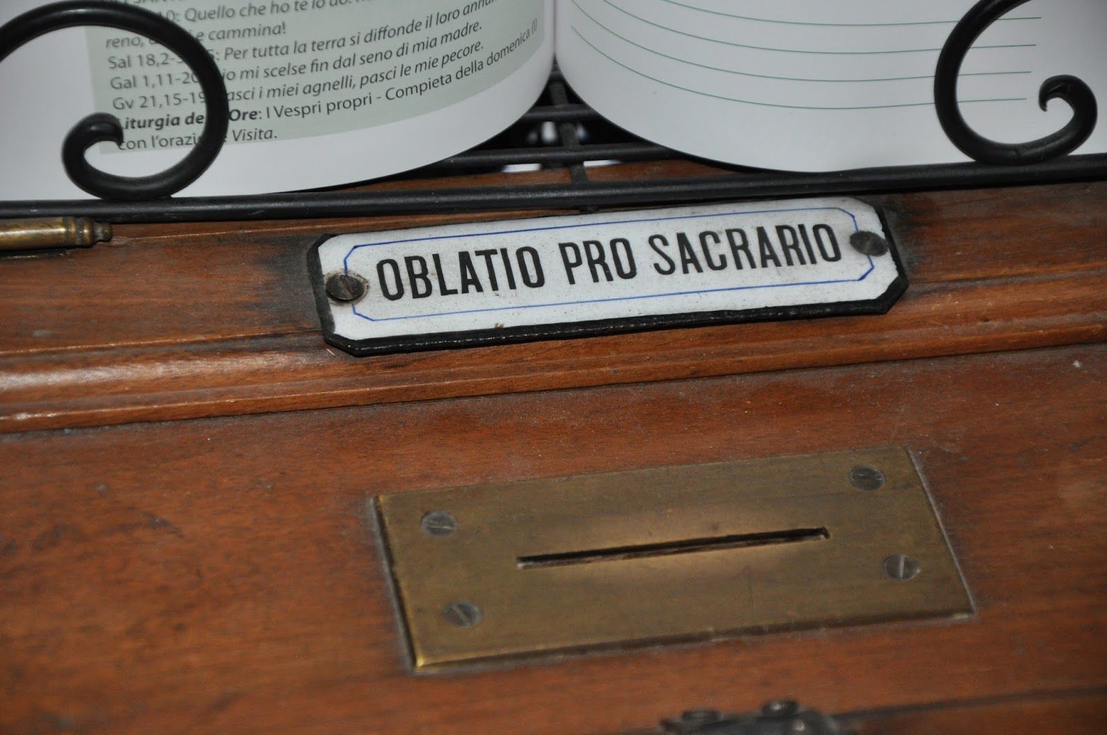 Orbis Catholicus Secundus From the Roman Sacristy Oblatio Pro Sacrario