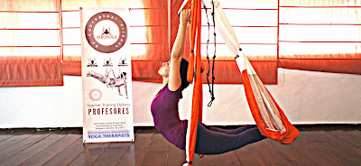 tenerife-aero-yoga-canarias-formacion-profesional-cursos-clases-yoga-aereo-pilates-fitness-islas-espana-fuerteventura-las-palmas-lanzarote-columpio-aerial-fly-flying-teacher-training-gravity-trapeze.html