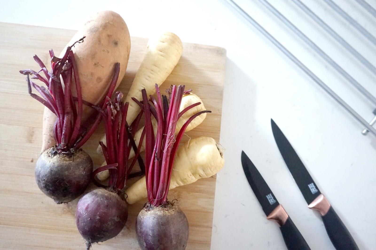 Healthy Oven Roasted Root Vegetable Crisps Recipe Slurp Social