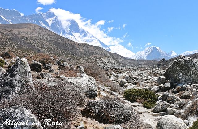 Lhotse-Himalaya-Nepal