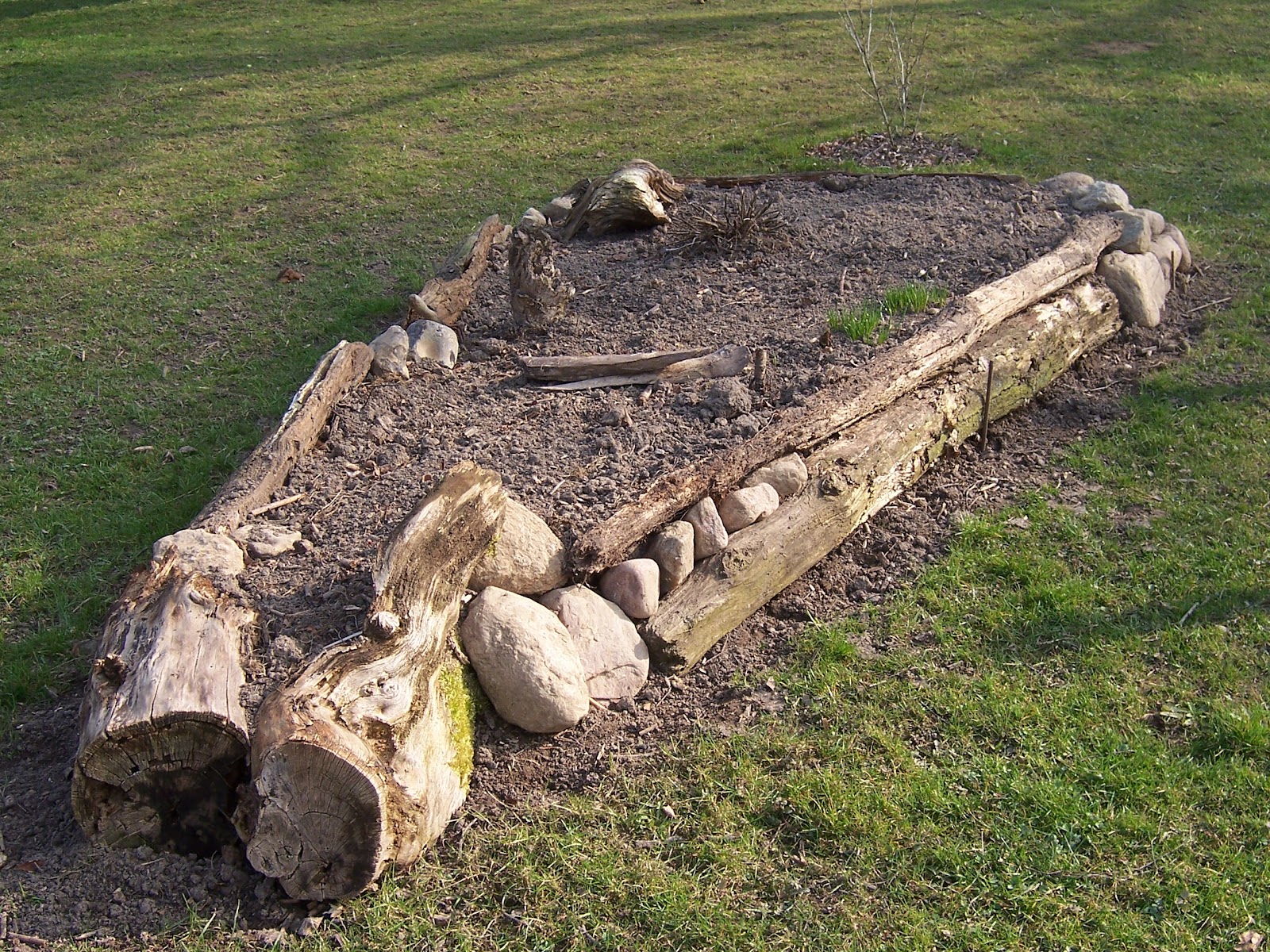 Landleben & Literatur: Frühlingsputz im Garten