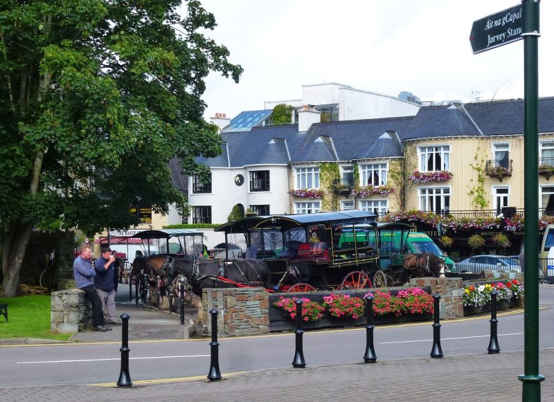 Crouch and Lurk Cork, Killarney & Tralee (SW Ireland)