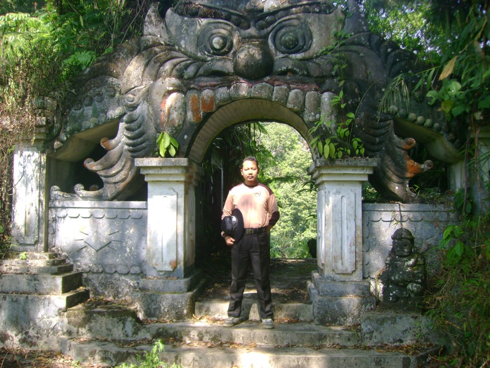 WISATA ALAM: Obyek Wisata Curug Genting di Kab. Batang