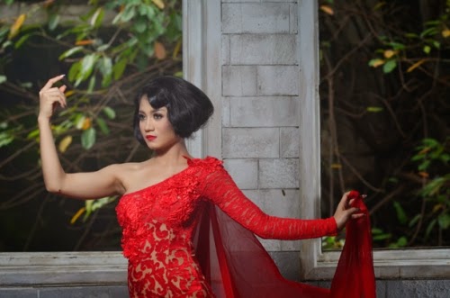 LINA MARLINA SEKSI DANGDUT IN RED DRESS - ZONA ARTIS LAGI