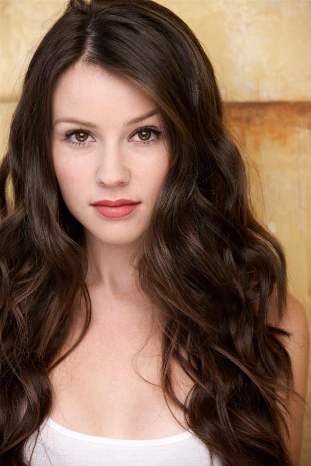 Jenn Proske summary | Film Actresses