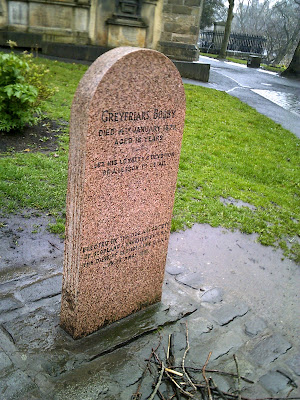 Greyfriars Bobby grave Edinburgh