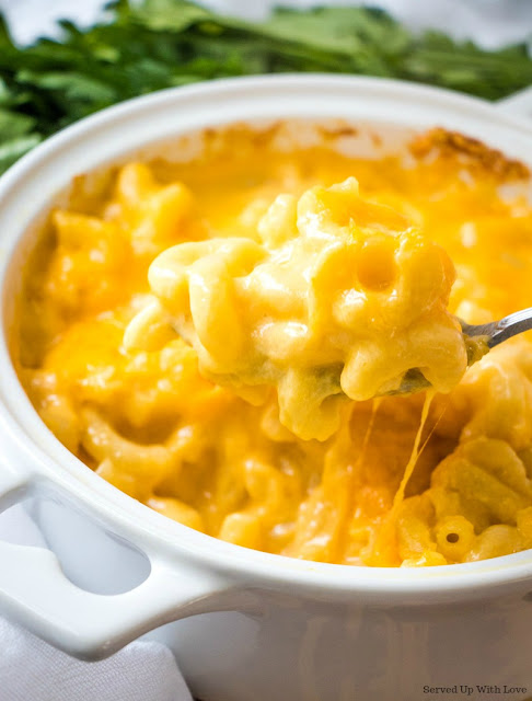 Melissa's Baked Macaroni and Cheese recipe from Served Up With Love