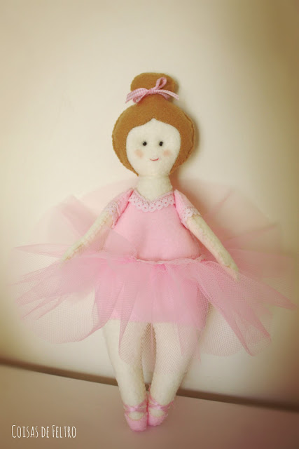 bailarina de feltro