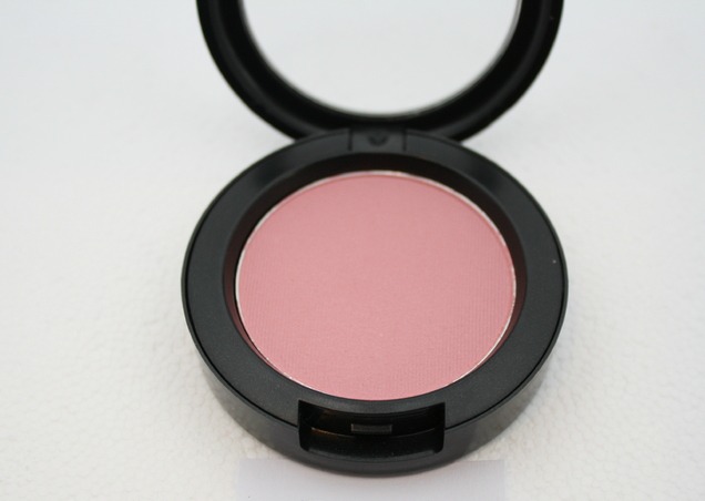 mac powder blush dame