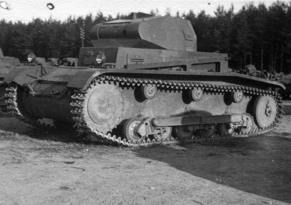 S-MODEL German army Panzer II Ausf.B  tank No.704 1/72 FINISHED MODEL TANK 