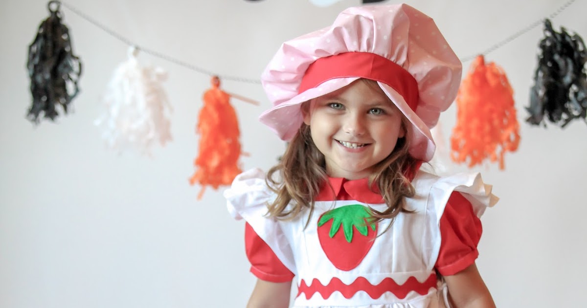 therefore is limitless: DIY Strawberry Shortcake Costume!