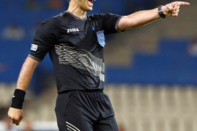 Ο διαιτητής με Κέρκυρα