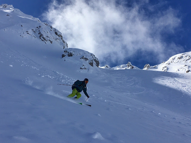 Skifahren mit Freeride Inc. Austria