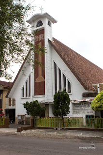 gereja st mikael gombong kebumen
