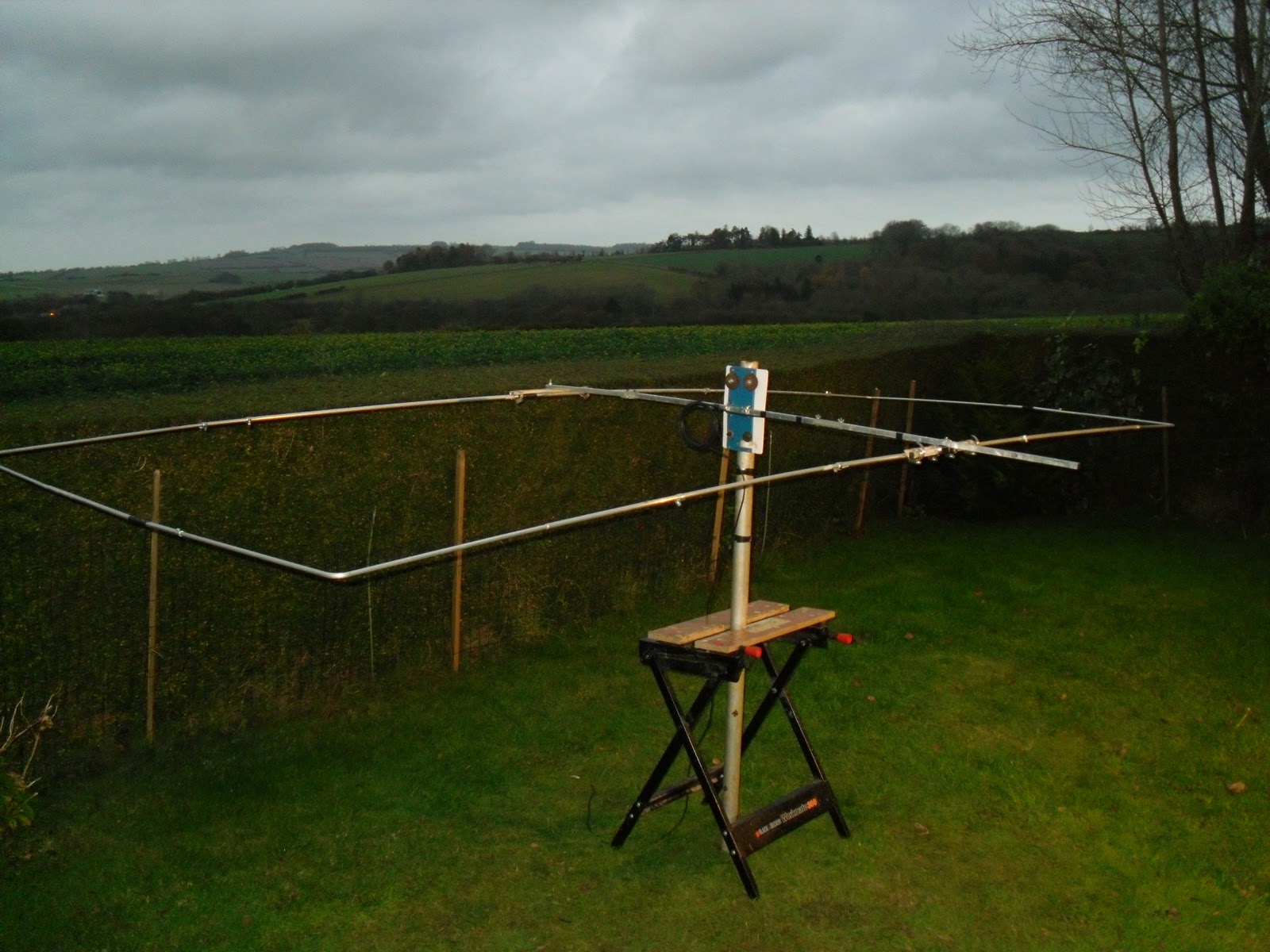 The Morse Sagas: Building the Moxon Antenna