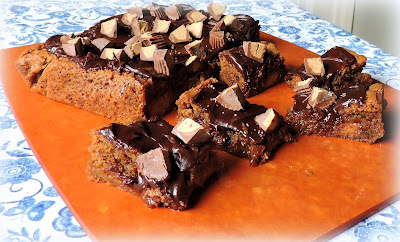 Peanut Butter Blondies