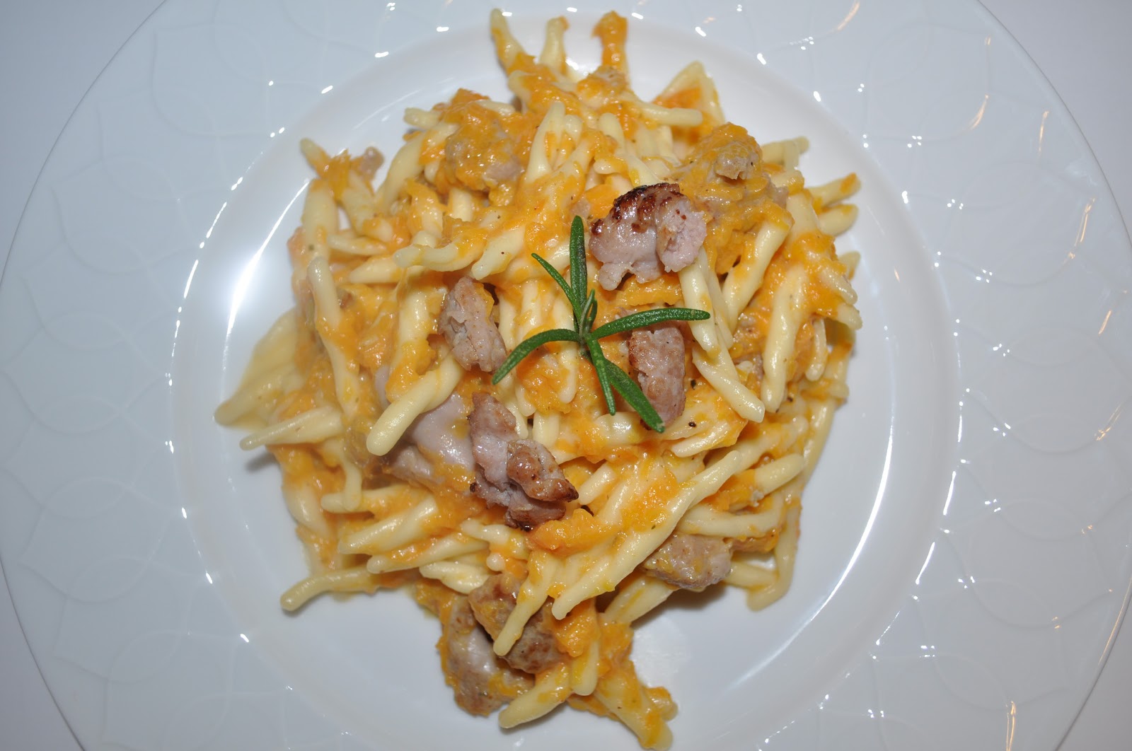 trofie con zucca e salsiccia
