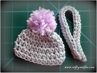 http://www.niftynnifer.com/2018/01/free-crochet-pattern-cheeky-little_15.html