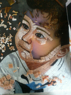 Bebek yüzlü mozaik...