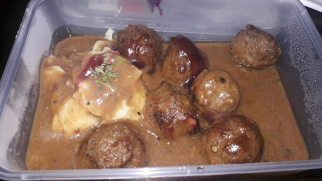 Like, Share and Win | Menang Meatball dari Pasta Jalanan