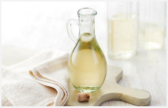 Vinegar for oily skin