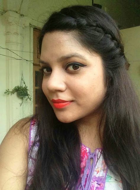 Lakme Absolute Matte Lip Pouts-Tangerine Touch Lakme Absolute Matte Lip Pouts-Tangerine Touch