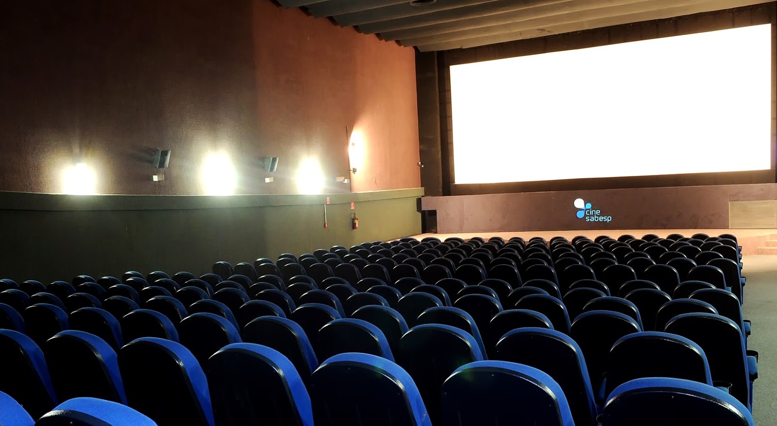 Quais são os elementos da linguagem cinematográfica?
