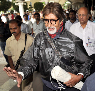 Amitabh Bachchan returns from London Olympic