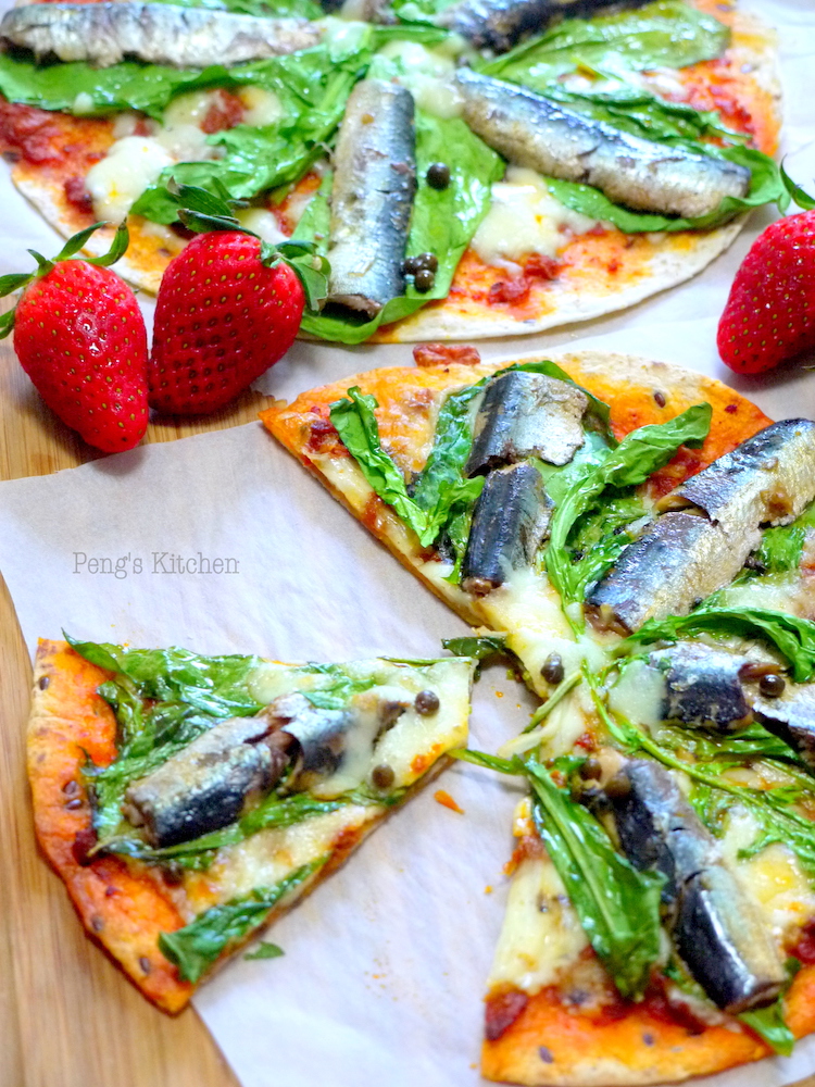 Peng's Kitchen Sardines Arugula Pizza