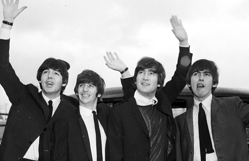 John lennon live. The beatles please please me 1963. Quartet japanese. The beatles twist. Twist and shout the beatles.
