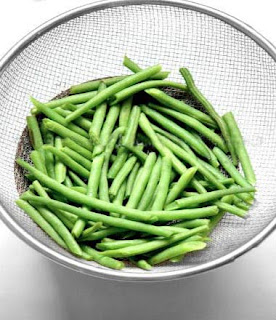 Stir-fried Green Beans with Beef Recipe (Đậu Xào Thịt Bò) 1