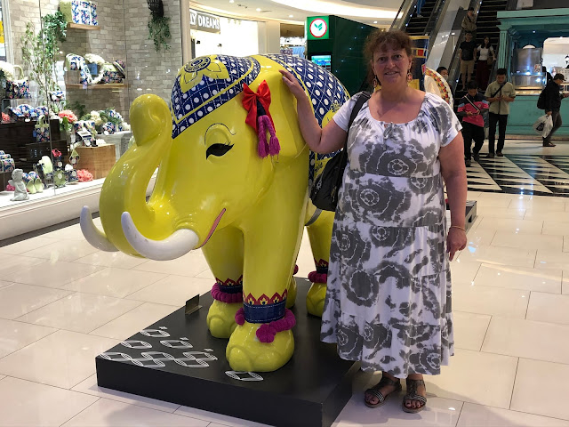 Elephant-Parade-tinaspinkfriday-mode-blog