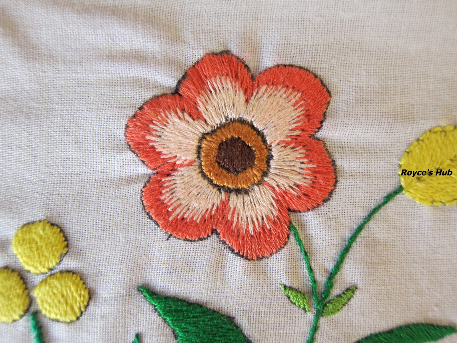 Royces hub basic embroidery stitches  long and short stitch Royces hub basic embroidery stitches  long and short stitch