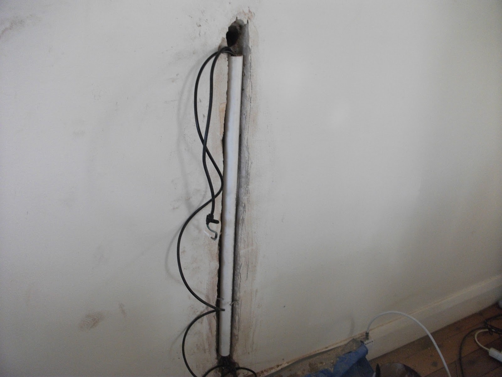 The World Through Electricity: Types of wiring : Concealed wiring