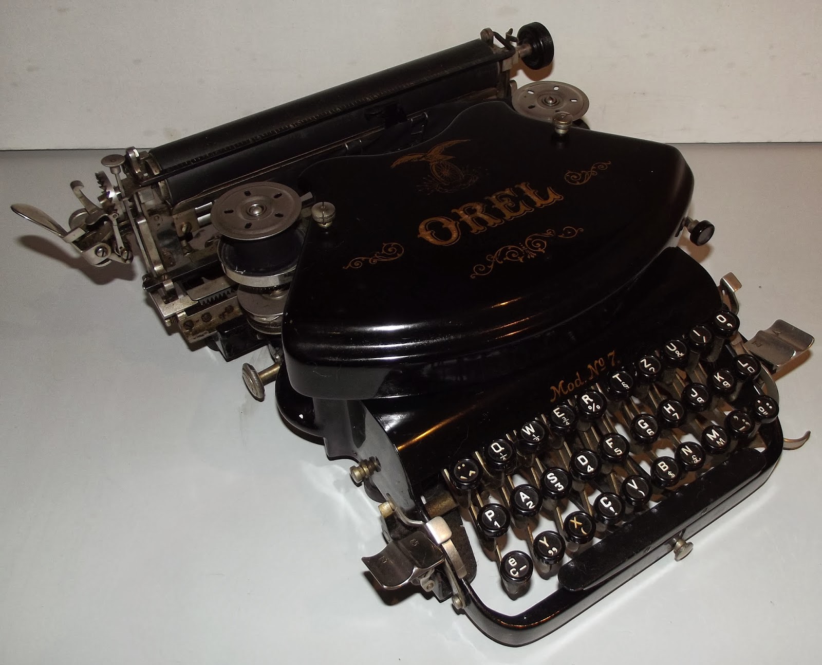 oz.Typewriter Seven Rare, Valuable Typewriters For Sale