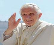 Pope Benedict XVI turns to twitter to speak to the world