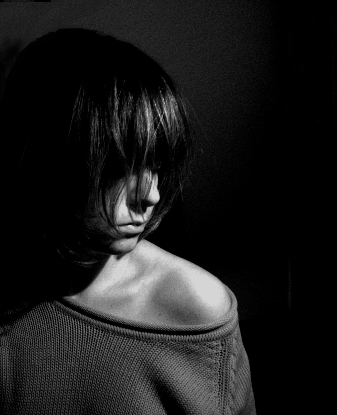 برامج أساسية ومهمة صور بنات حزينة اجمل بنات حزينة 2013