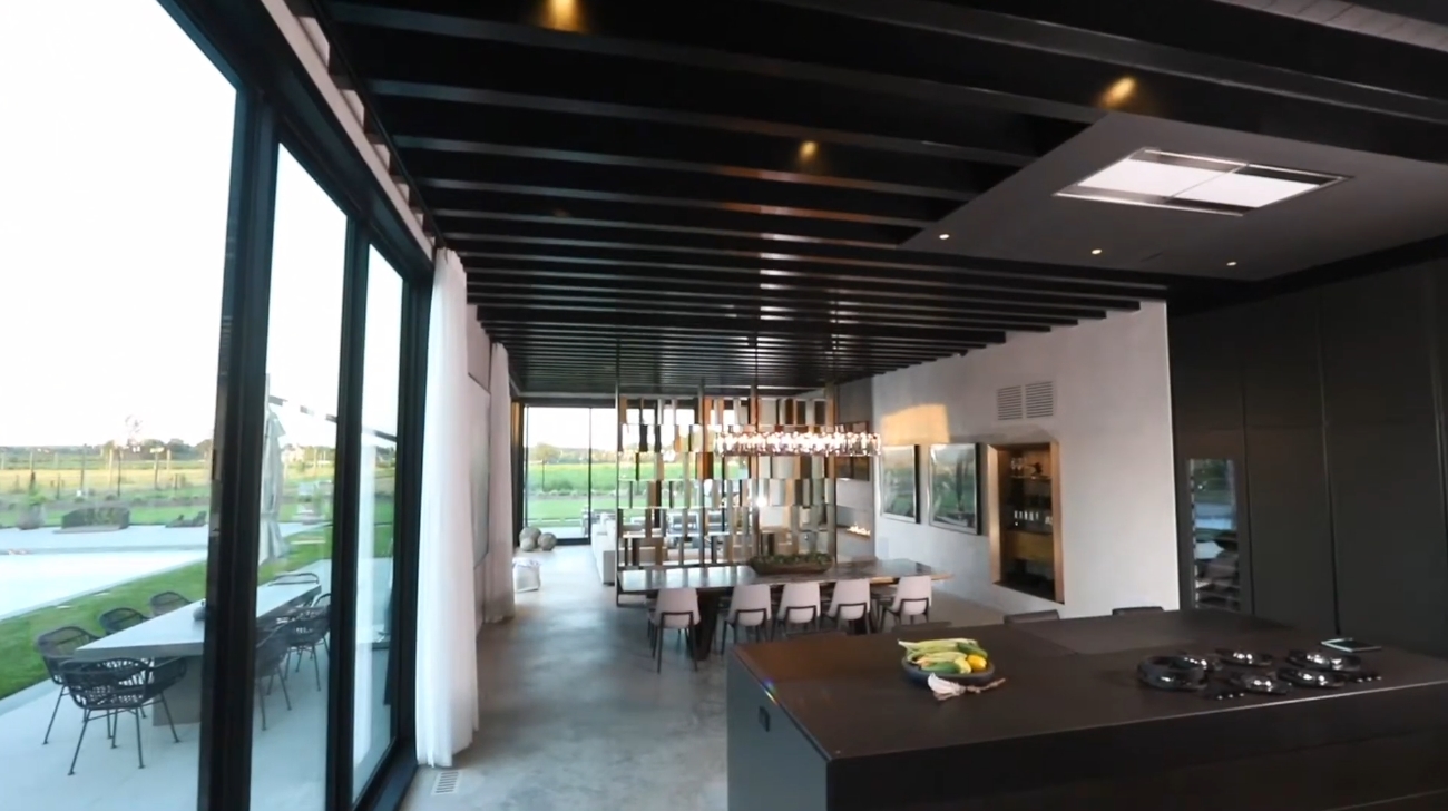 33 Photos vs. 989 Deerfield Rd, Water Mill, NY vs. Luxury Home Interior Design Tour