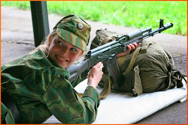 AK-russian_girl_militant.jpg