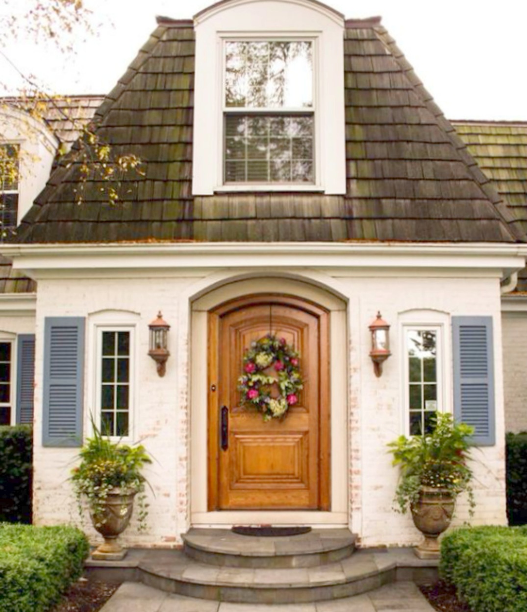 {Decor Inspiration} 40 Beautiful Home Exteriors Hello Lovely