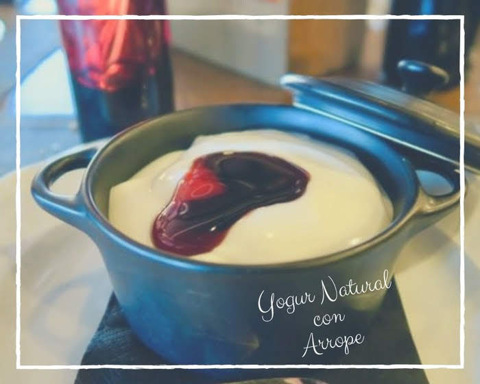 Yogur Natural con Arrope アロペシロップと美味しい手作りヨーグルトかけ