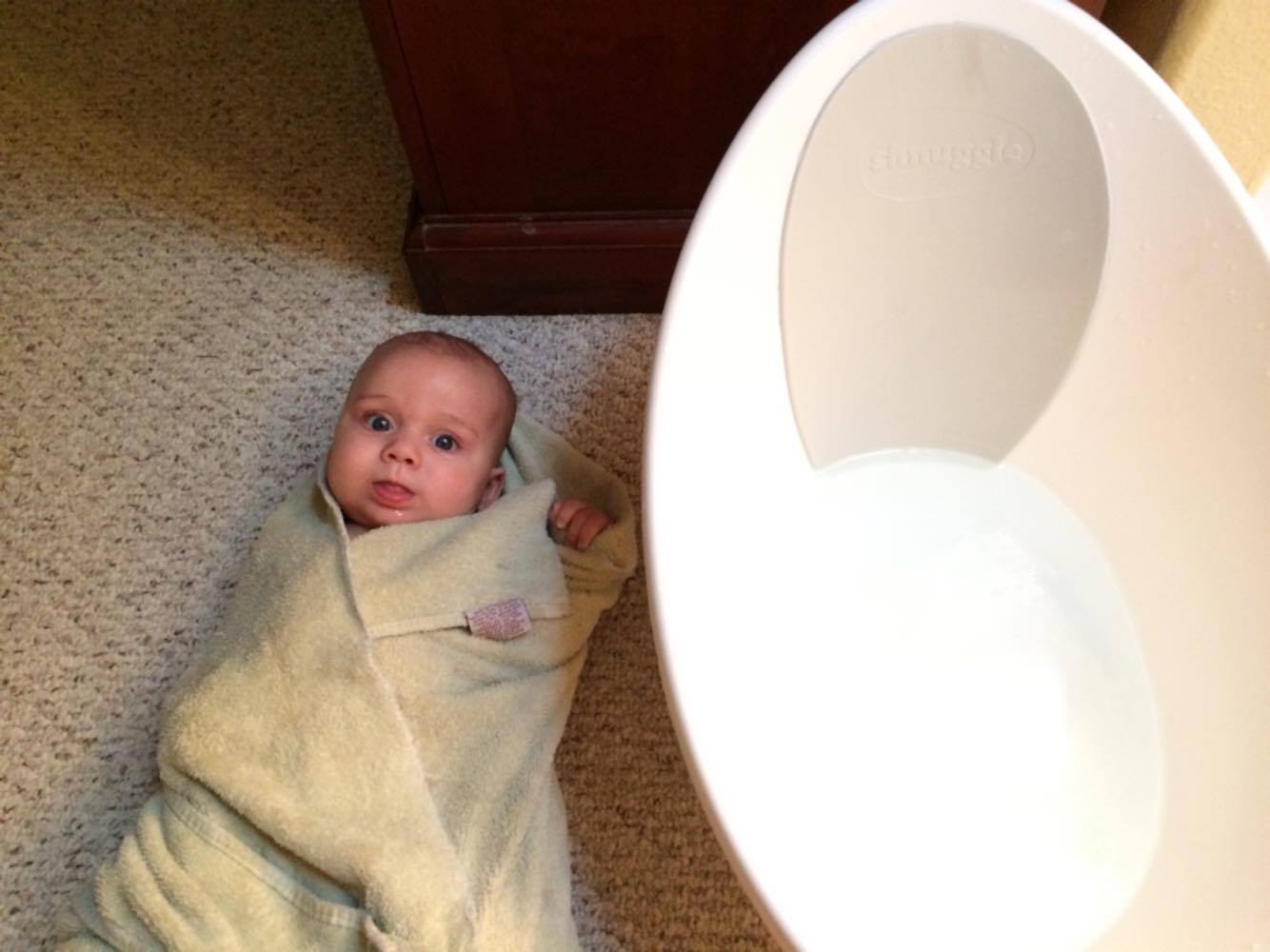 Mommy's Favorite Things Shnuggle Bath Review