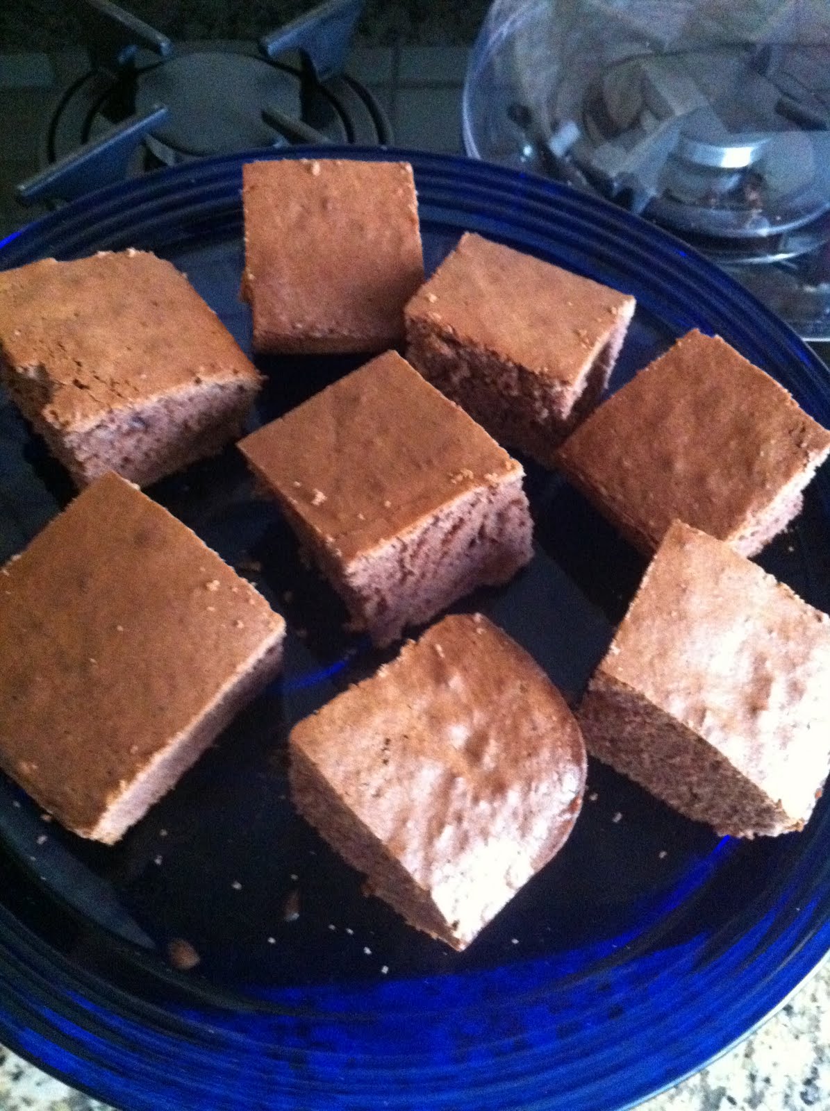 fatmazade lezzeti ÇİKOLATA SOSLU PUDİNGLİ KEK