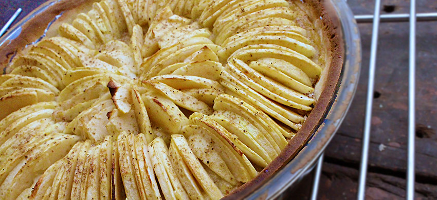 Tarte Aux Pommes Sablee Amande Code Planete Blog Vegan Guides